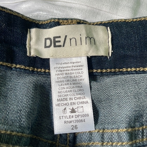 DE/nim Stitch Fix Distressed Dark Blue Jeans Size 26 Cut Knees - Picture 8 of 8